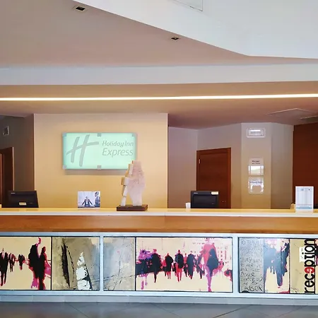 Hotel Express Milan-malpensa Airport By Ihg Somma Lombardo