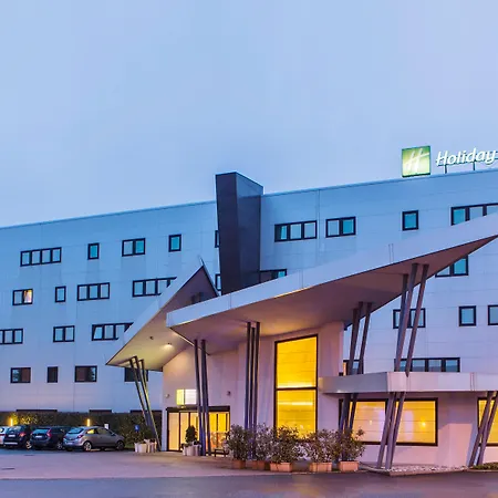 Hotel Express Milan-malpensa Airport By Ihg 3*