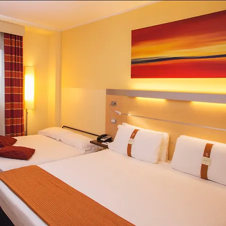 Hotel Express Milan-malpensa Airport By Ihg 3*
