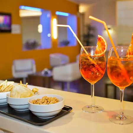Express Milan-malpensa Airport By Ihg Hotel
