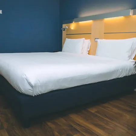 Express Milan-malpensa Airport By Ihg