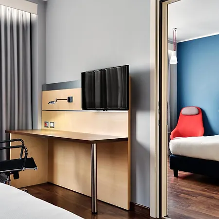 Express Milan-malpensa Airport By Ihg 3* Somma Lombardo