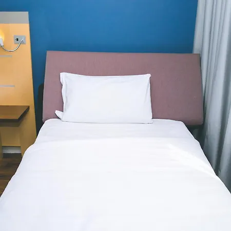 Hotel Express Milan-malpensa Airport By Ihg