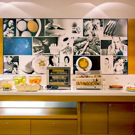 Express Milan-malpensa Airport By Ihg Hotel 3*