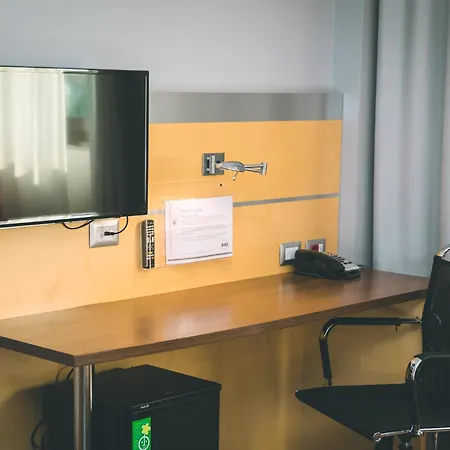 Express Milan-malpensa Airport By Ihg 3* Somma Lombardo