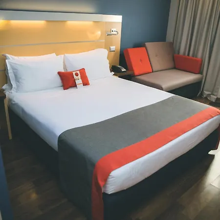 Hotel Express Milan-malpensa Airport By Ihg 3*
