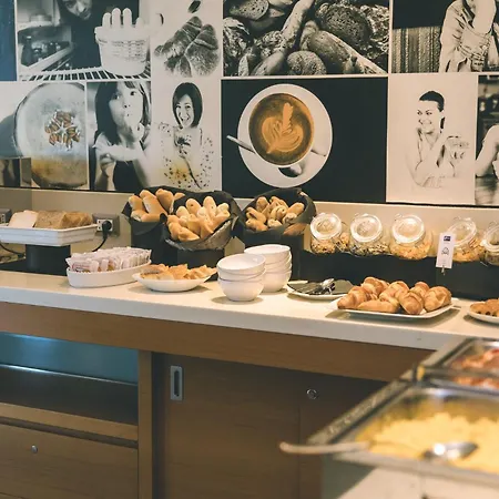 Express Milan-malpensa Airport By Ihg Hotel