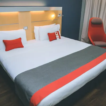 Hotel Express Milan-malpensa Airport By Ihg