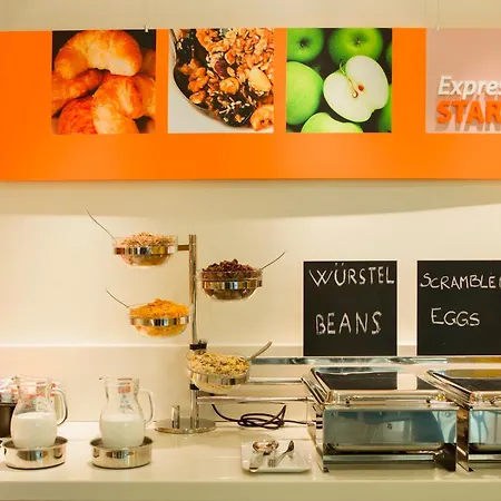 Hotel Express Milan-malpensa Airport By Ihg 3*