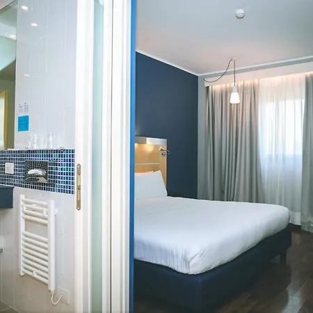 Express Milan-malpensa Airport By Ihg